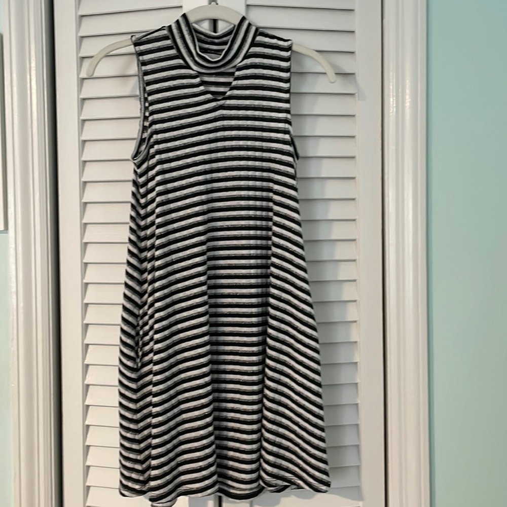 Girls Epic Threads mock neck sleeveless striped dress size L